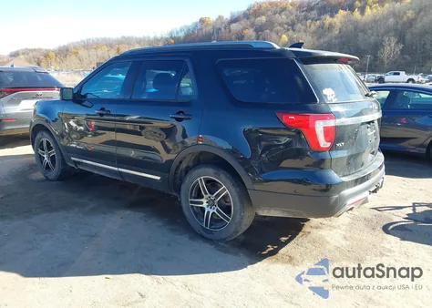 2017 Ford Explorer Xlt z USA, uszkodzony, nr VIN 1FM5K8DH5HGE35240